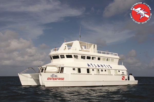 Live Aboard Enterprise XXV – Reserva Exclusiva parcelado em até 8x – 14 e 15 de Março de 2015  – Até 8 Mergulhos!!!